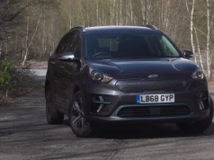 Kia e-Niro i akcja przywoławcza. „Niewystarczający monitoring baterii”, ryzyko pożaru. To tak osiągano degradację 0 proc.? :)