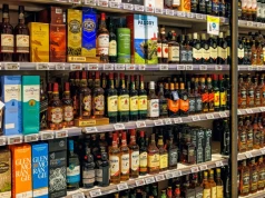 Producent Guinnessa i Johnnie Walkera szuka oszczędności. Chodzi o 1 mld dolarów