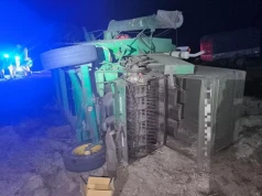Szczyt żniw i bezmyślność na drodze. Pijany kierowca auta wjechał w kombajn