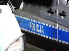 Truchła szczeniąt i ponad 200 psów ujawnili policjanci na terenie Kielc