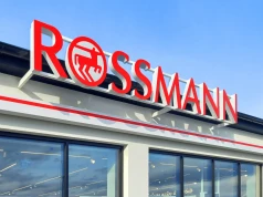 Promocja na zapachy w Rossmannie. Obniżka o ponad 100 zł i prezent za symboliczną złotówkę