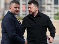 Zełenski i Załużny łeb w łeb. Nowy sondaż prezydencki na Ukrainie
