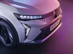 Od Twingo do Mastera E-Tech. Jaki zasięg mają elektryczne modele Renault?
