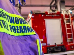Pożar garażu w Rzeszowie. Cztery zastępy straży pożarnej w akcji