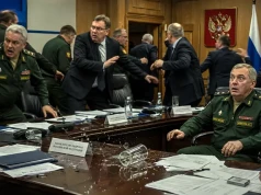 Ktoś tu jest! “Za późno, by się ukryć. Gasić światło!” (WIDEO)