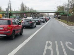Buspasy dla elektryków. Kierowcy mogą być jeszcze długo spokojni