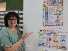 Biblioteka Miejska w Wieluniu również w sierpniu zaplanowała ciekawe wydarzenia dla najmłodszych, w tym biało-czerwony konkurs plastyczny