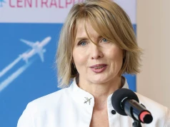 Prezes lotniska tłumaczy się po kontroli. Miała 110 dni delegacji