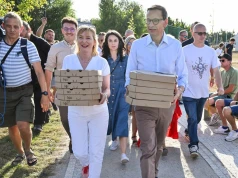 "Tacy odważni byliście?". Morawiecki na Jagodnie wzywa do protestów