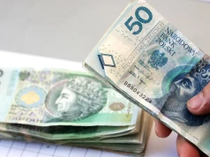 Praca z wynagrodzeniem do 13 tys. złotych. Pracodawca przewidział też premie