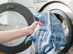 Jak często prać jeansy? Eksperci mówią, że rzadziej niż myślisz