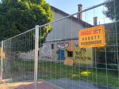 Koniec skoczowskiej „Syberii”. Budynek zostanie rozebrany