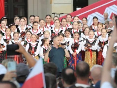 Lawina hejtu na rapera, za występ dla prezydenta. W obronę wziął go... polityk KO