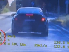 19-latka w BMW chciała zaimponować „fajnym chłopakom”. Skończyło się karą