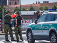 Płacą 6 tysięcy na rękę i 1800 zł dodatku mieszkaniowego. Trwa rekrutacja