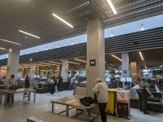 Koniec ze zdejmowaniem butów na lotnisku? Kraków Airport zamontował nowe skanery