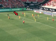 Polak zaskoczył zespół z Premier League. Gol po technicznym strzale