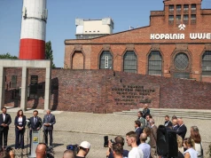 Chcą wykorzystać kopalnie do podboju kosmosu. Teraz wszystko w rękach biznesu