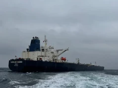 Widmo katastrofy. Tankowiec rosyjskiej floty cieni przecieka u wybrzeży Omanu