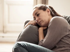 Dbanie o zdrowie psychiczne ważne w radzeniu sobie z trudnościami menopauzy