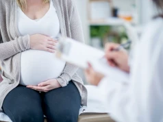 Zwolnienie lekarskie w trakcie ciąży. Ten kod znacząco zwiększa świadczenie