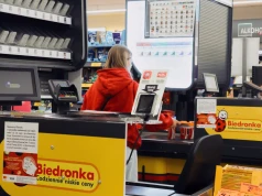 Biedronka zatrudni na część etatu w weekendy. Tyle można zarobić