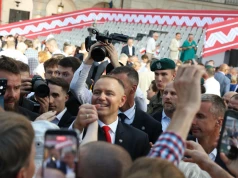 Gdyby wybory prezydenckie miały się odbyć teraz, to Karol Nawrocki wygrałby je? Pola…