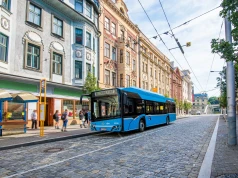 Solaris dostarczy 70 elektrycznych Urbino do Ostrawy. W planach autobusy międzymiastowe i ekspansja na rynek amerykański