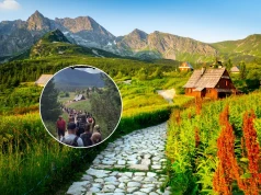 Taki widok zastali w Tatrach w weekend. Kolejka jak za promocjami