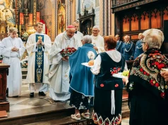 Biskup Ważny do kobiet: „Nie jesteś niczyją połową”