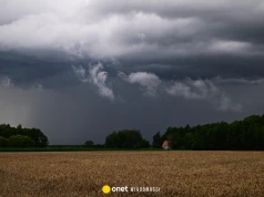 Upały i burze z intensywnymi opadami deszczu. Ostrzeżenia IMGW niemal dla całego kraju