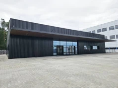 Tymczasowy terminal przylotów gotowy, ruszył także nowy przetarg