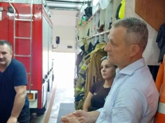 Poseł Gawlik odwiedził OSP Przewrotne. Jednostka przygotowuje się do obchodów 130-lecia