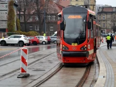 Czerwone czy żółte? Spór o kolor tramwajów w GZM