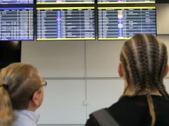Polacy utknęli na wakacjach. WizzAir i Ryanair odwołują loty