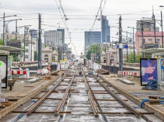 Warszawa. „Tramwajowe dylatacje” montowane na Moście Poniatowskiego