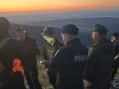 Wielka łapanka na Śnieżce. Grad mandatów jeszcze przed wschodem słońca