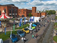 New Mobility Experience 2026: dziesiątki aut elektrycznych, EV Light Show i kino letnie w samym sercu Łodzi