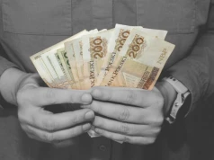 GUS: średnia pensja ponad 9,2 tys. zł. Też się głowisz, kto tyle zarabia?