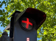 Sygnalizator z plusem to francuski pomocnik kierowców. Pozwala redukować korki