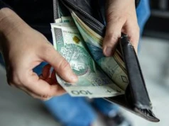 Zarobki w farmacji rosną. Stawki sięgają nawet 40 tys. zł