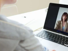 Jak przygotować się do rozmowy o pracę online? 5 rzeczy, o których warto pamiętać