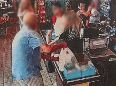 Szarpanina w markecie. Chciał wynieść kiełbasę i whisky, uderzył kasjerkę
