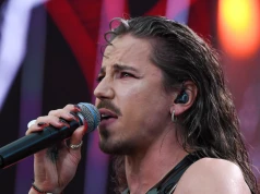 Michał Szpak pokazał tatę i starszego brata. Takie kadry to u niego rzadkość