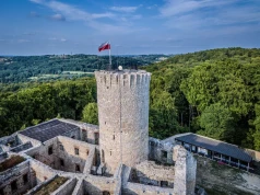 Słynny zamek do zamknięcia. Turyści mają coraz mniej czasu