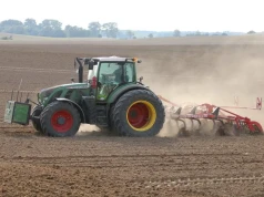 Rolnicy tracą plony przez suszę. Czy UE zmieni zasady pomocy dla rolników?