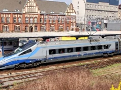 Te pociągi to rzadkość. PKP Intercity wypuści na tory długie składy
