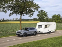 Większe możliwości holowania z napędem AWD – Opel Grandland Electric AWD