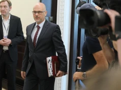 Berek odchodzi z rządu. Nieoficjalnie: Zostanie sędzią Trybunału Konstytucyjnego