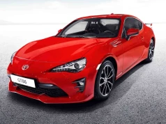 Stare auto jak nowe? Program Upgrade Factory dla Toyot i Lexusów w Japonii wciąż się rozrasta